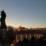 Valentinka Minutes Away From Charles Bridge * Praha