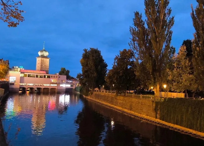 아파트 Valentinka Minutes Away From Charles Bridge *